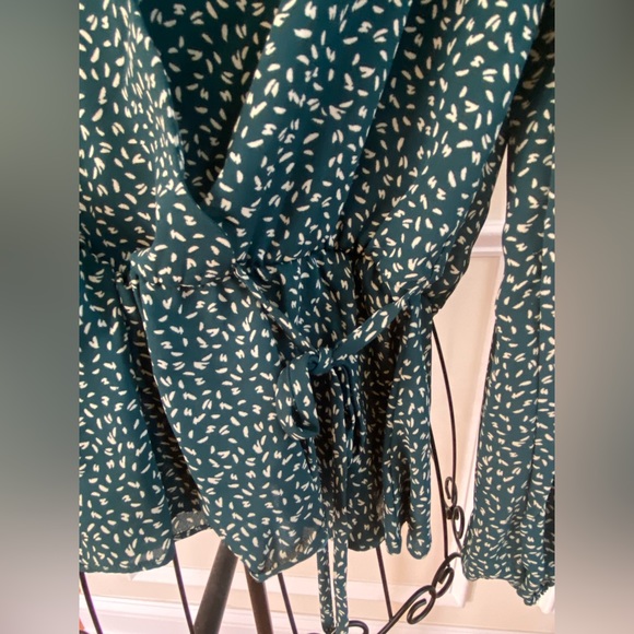 Nine Britton Cavanna Faux Wrap Blouse Stitch Fix - Picture 6 of 8